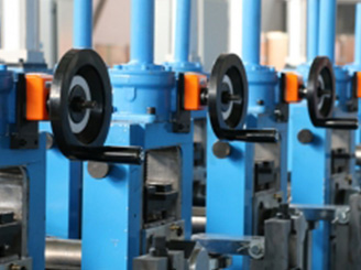 小型圆方管设备，助力焊管生产线实现规模化生产